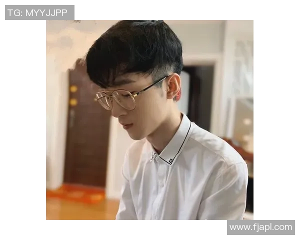 电竞数据分析师刘秀英揭秘和平精英成功背后的策略与秘诀